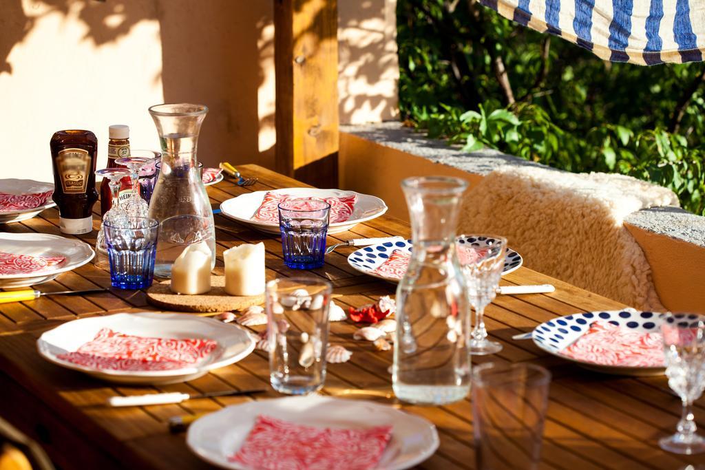 Holiday Home Kuca na Moru Kornić Dış mekan fotoğraf